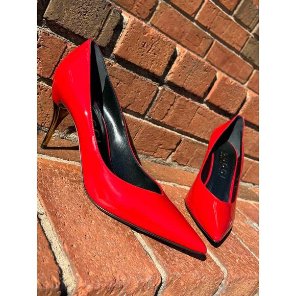 Shoe Size 12 Gucci Red PATENT Luxury - Pumps - Picture 1 of 11